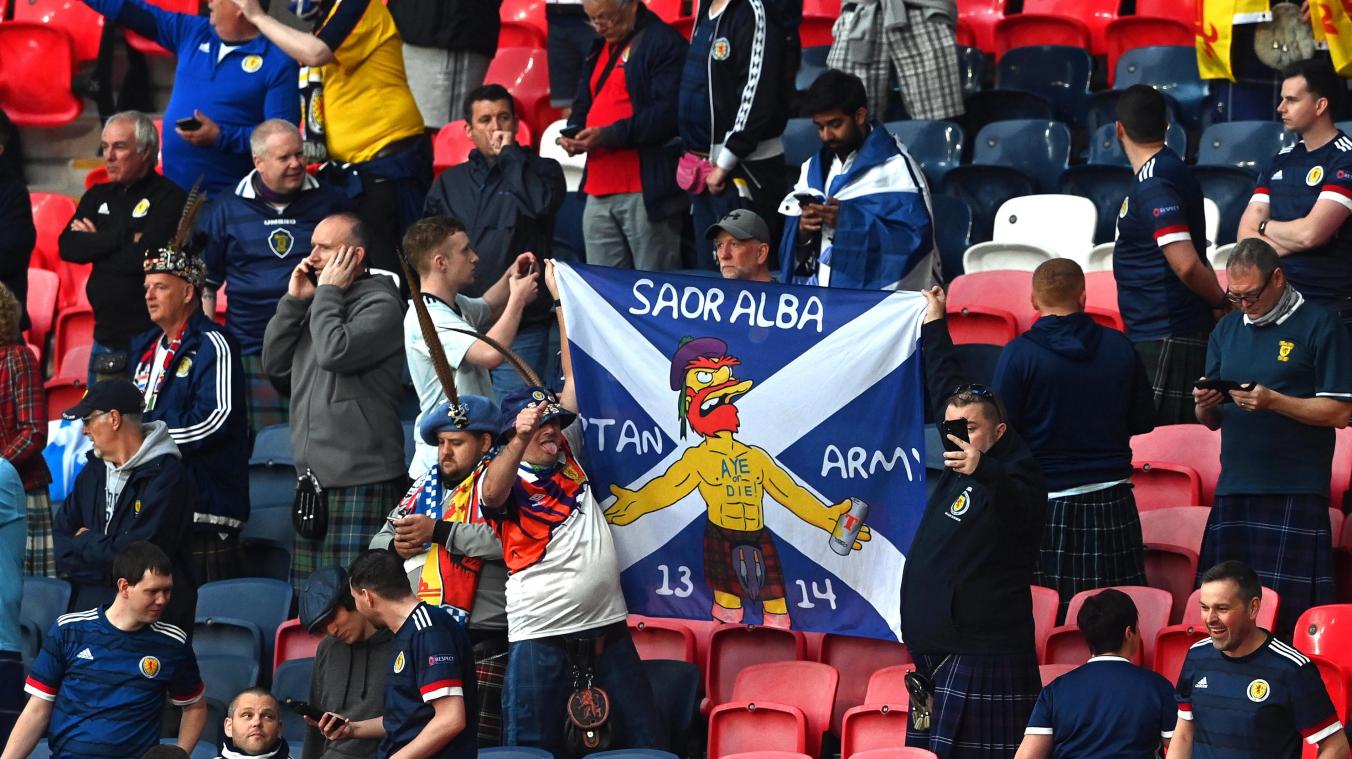 <p>Rund 1.300 Schottland-Fans wurden nach der Rückkehr positiv getestet.</p>