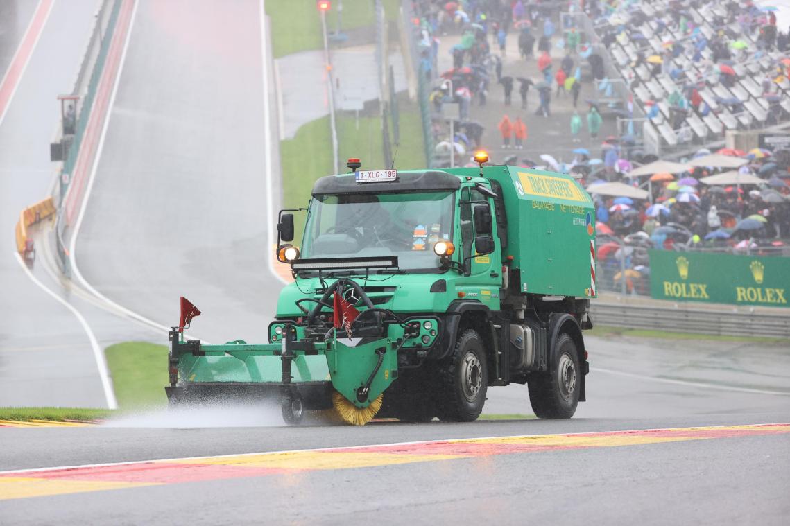 <p>Der Dauerregen sorgte für Chaos in Spa-Francorchamps.</p>