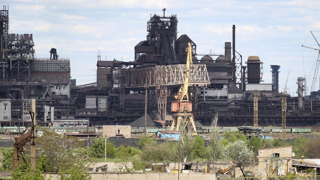 <p>Ein Blick auf das Stahlwerk Azovstal in Mariupol</p>