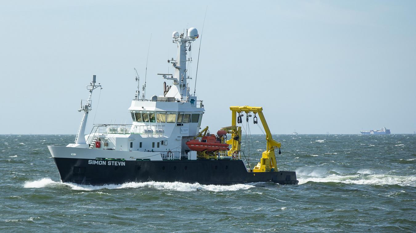 <p>Das Boot „Simon Stevin“ schippert in der belgischen Nordsee</p>