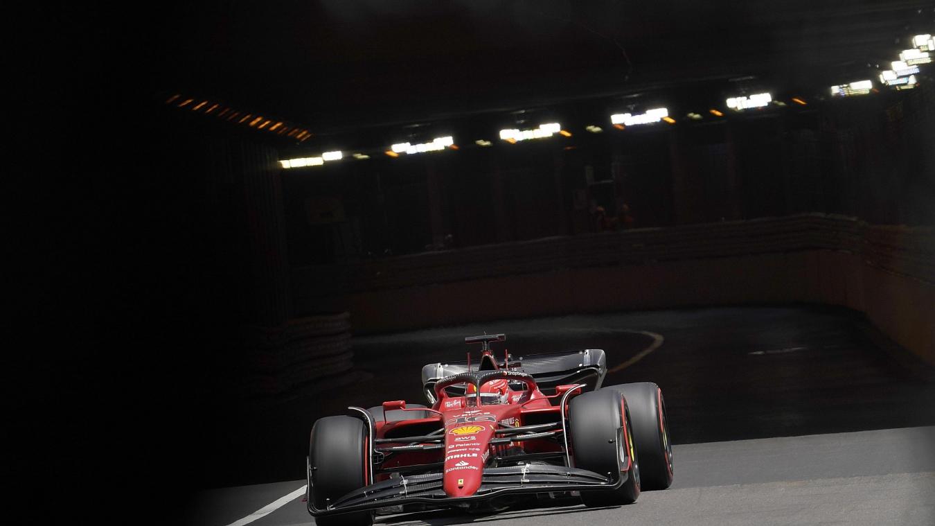 <p>Charles Leclerc aus Monaco vom Team Ferrari ist auf der Strecke in Monaco unterwegs. Er hat sich bei seinem Heimrennen in Monaco erneut die Pole Position gesichert.</p>