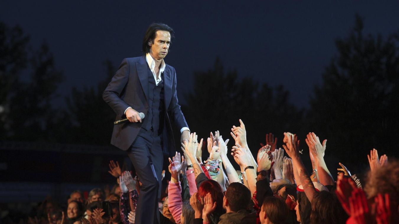 <p>Nick Cave suchte und fand bei TW Classic den Kontakt zum Publikum. Fotos: Herbert Simon</p>