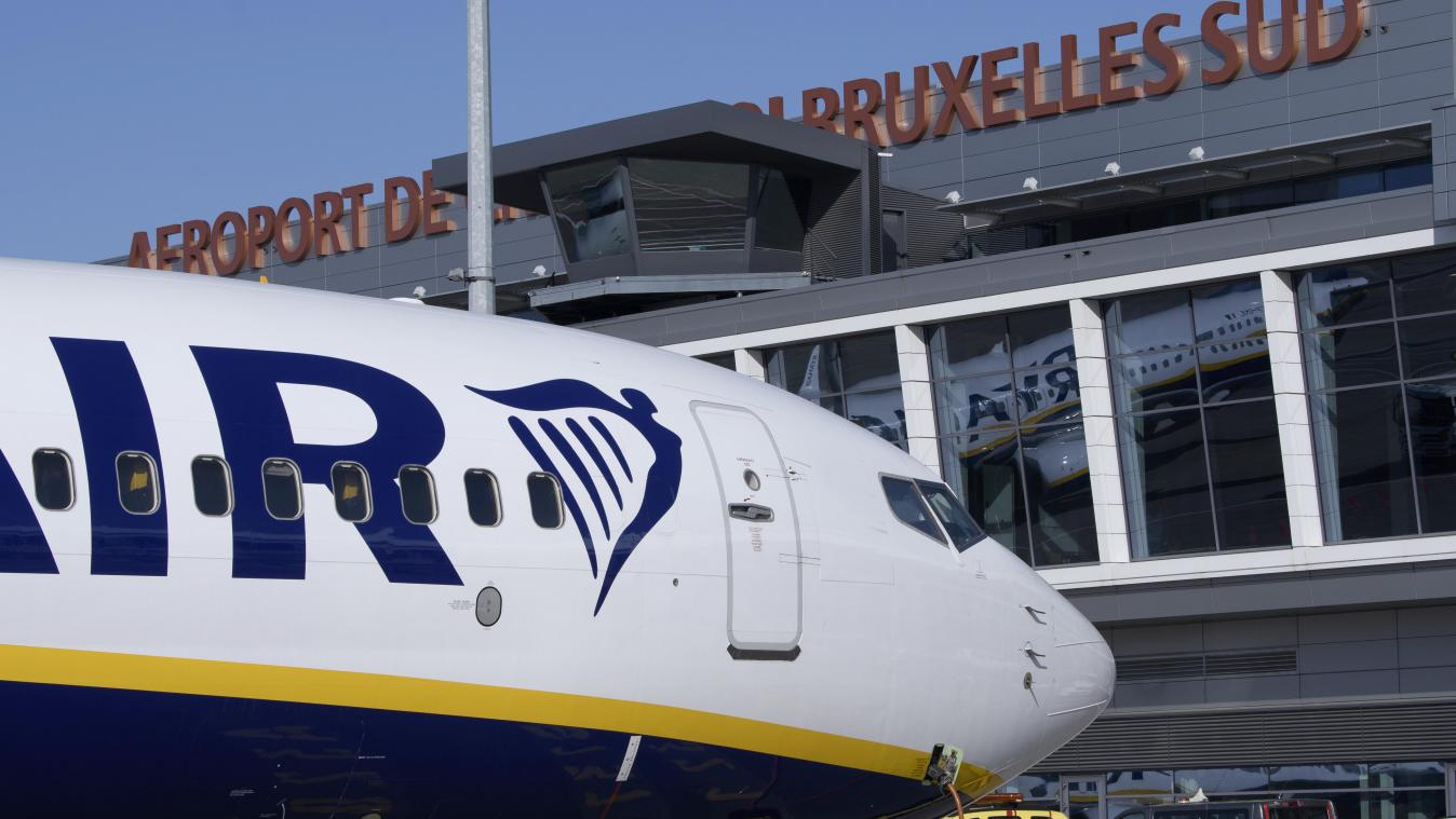 <p>Könnte Ryanair Belgien verlassen? Wohl kaum. Der irische Billigflieger könnte wohl seine Flotte an den Flughäfen Charleroi (Bild) und Zaventem reduzieren.</p>