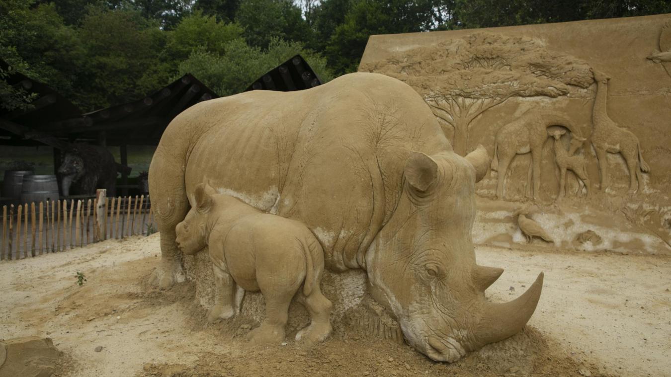 <p>Insgesamt neun große Skulpturen aus Sand sind noch bis zum Herbst über den Park verteilt und machen die Botschaft und das Konzept des Zoos deutlich.</p>