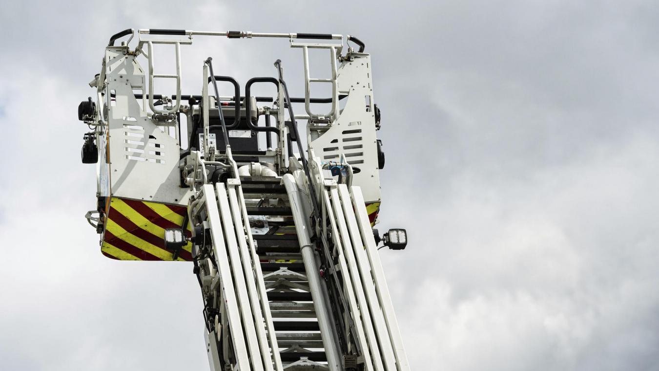 <p>Der Hilfeleistungszone (wie der Feuerwehr) mangelt es an Personal. Foto: belga</p>