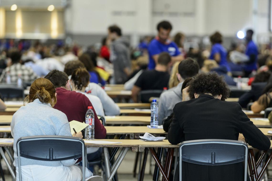 <p>Insgesamt 869 junge Leute werden im anstehenden akademischen Jahr ein Medizin- oder Zahnmedizinstudium an einer französischsprachigen Universität aufnehmen.</p>
