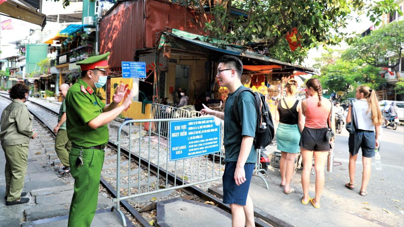 <p>Die „Train Street“ in Hanoi ist bei Touristen beliebt.</p>