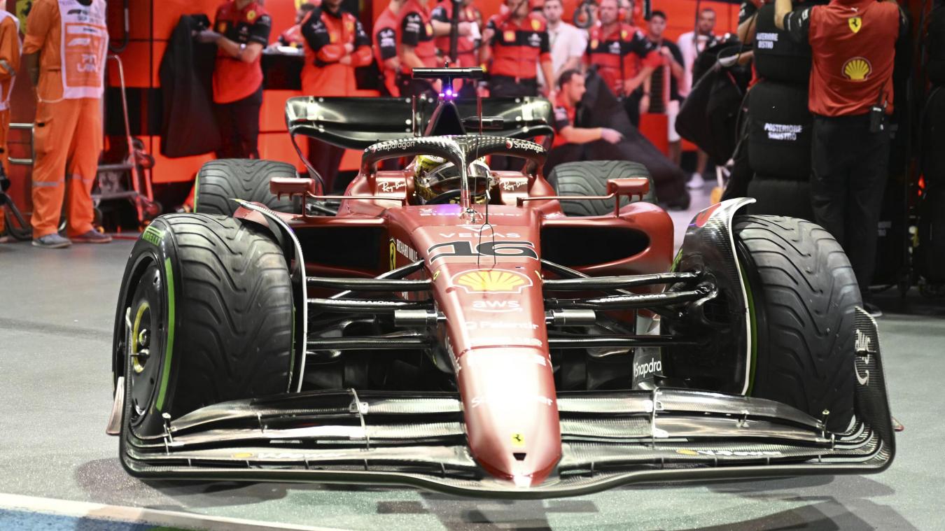 <p>Ferrari-Star Charles Leclerc fährt vom ersten Startplatz in den Großen Preis von Singapur.</p>
