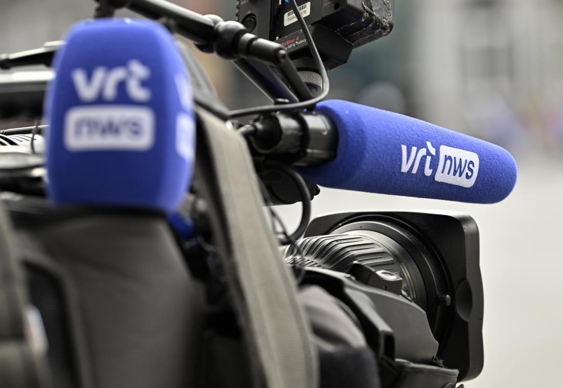<p>VRT steht für „Vlaamse Radio- en Televisieomroep“.</p>