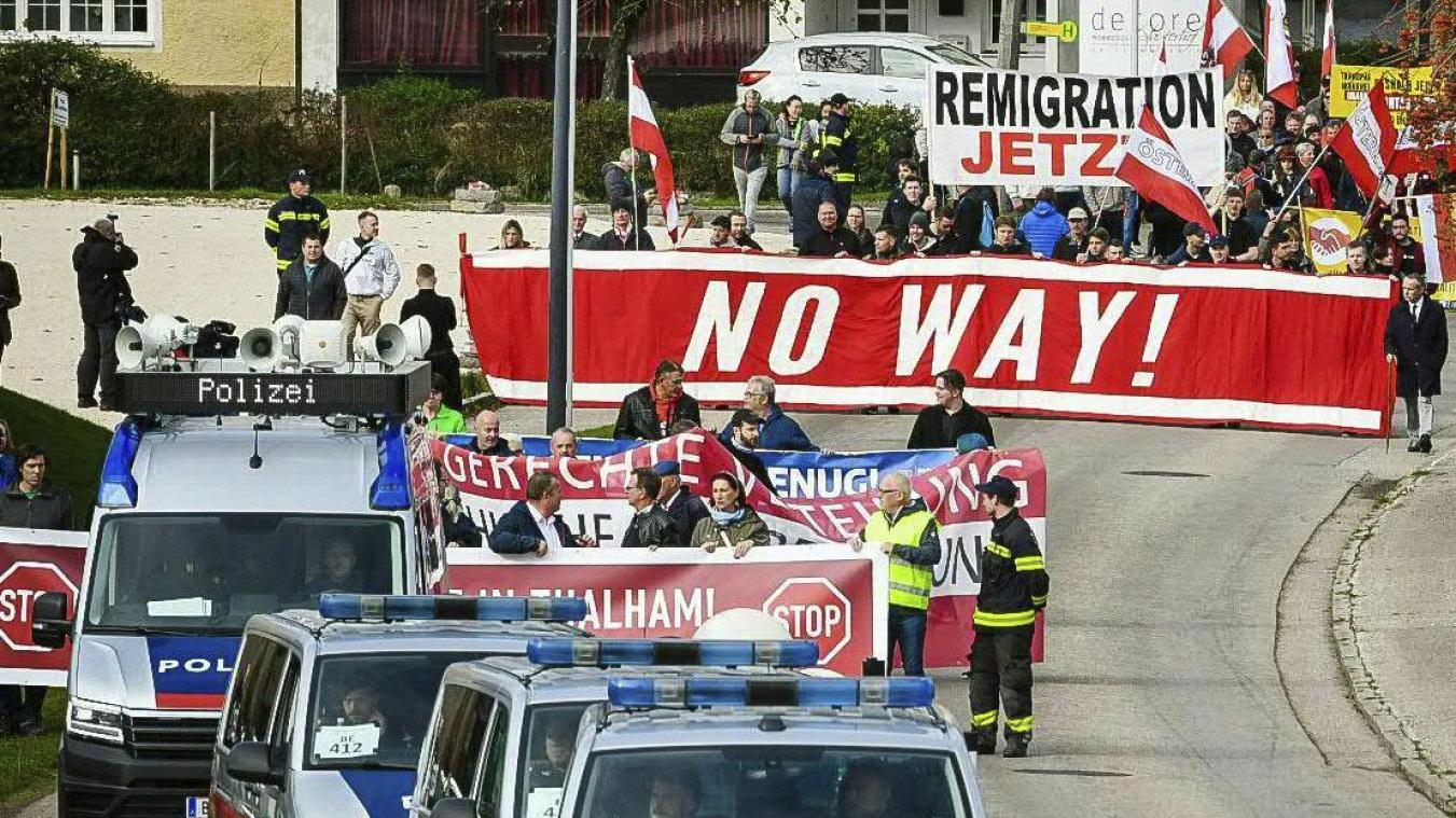 <p>Proteste in Österreich gegen die Unterbringung von Asylbewerbern. Die EU sollte das Thema Migrationspolitik ganz oben auf ihre Agenda setzen.</p>