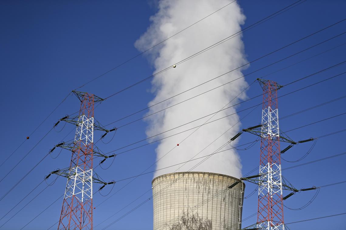 <p>Das Kernkraftwerk von Tihange steht aktuell unter besonderer Beobachtung.</p>