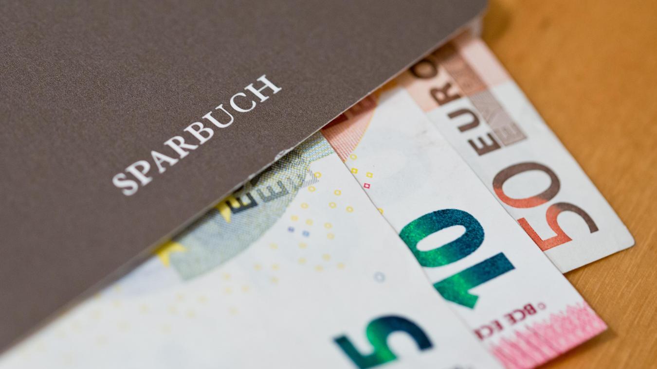 <p>Kleinere Banken buhlen mit höheren Zinsen um Sparer</p>
