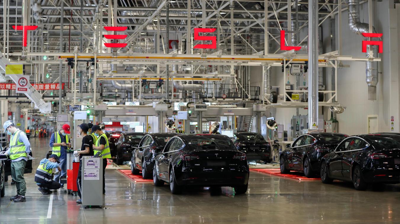 <p>Ein Blick in die Tesla Giga-Fabrik in Shanghai</p>