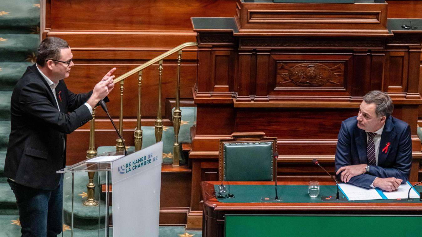 <p>Politische Kontrahenten: Premier De Croo (r.) und der PTB-Abgeordnete Raoul Hedebouw</p>