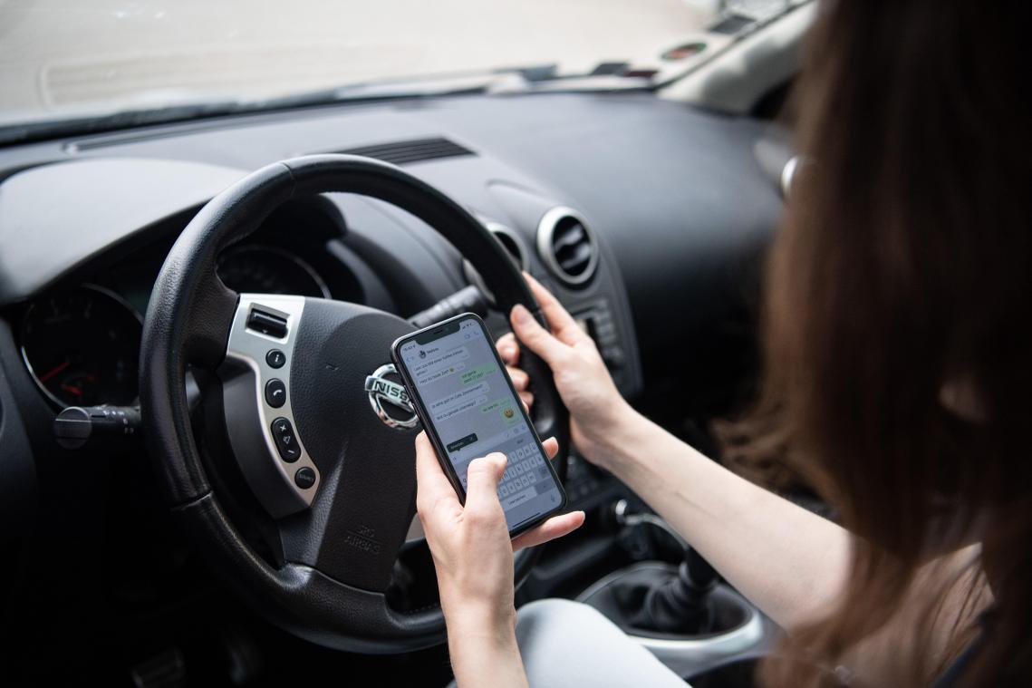 <p>Das Handy hat ein vielfach höheres Unfallrisiko als andere Ablenkungsfaktoren.</p>