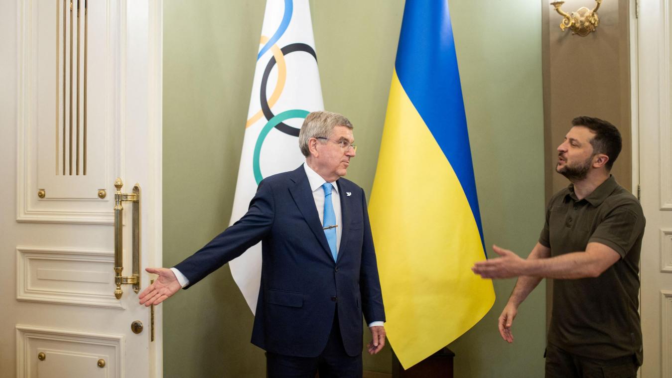 <p>Thomas Bach und Wolodymyr Selenskyj bei einem Treffen in Kiew im Juli letzten Jahres.</p>