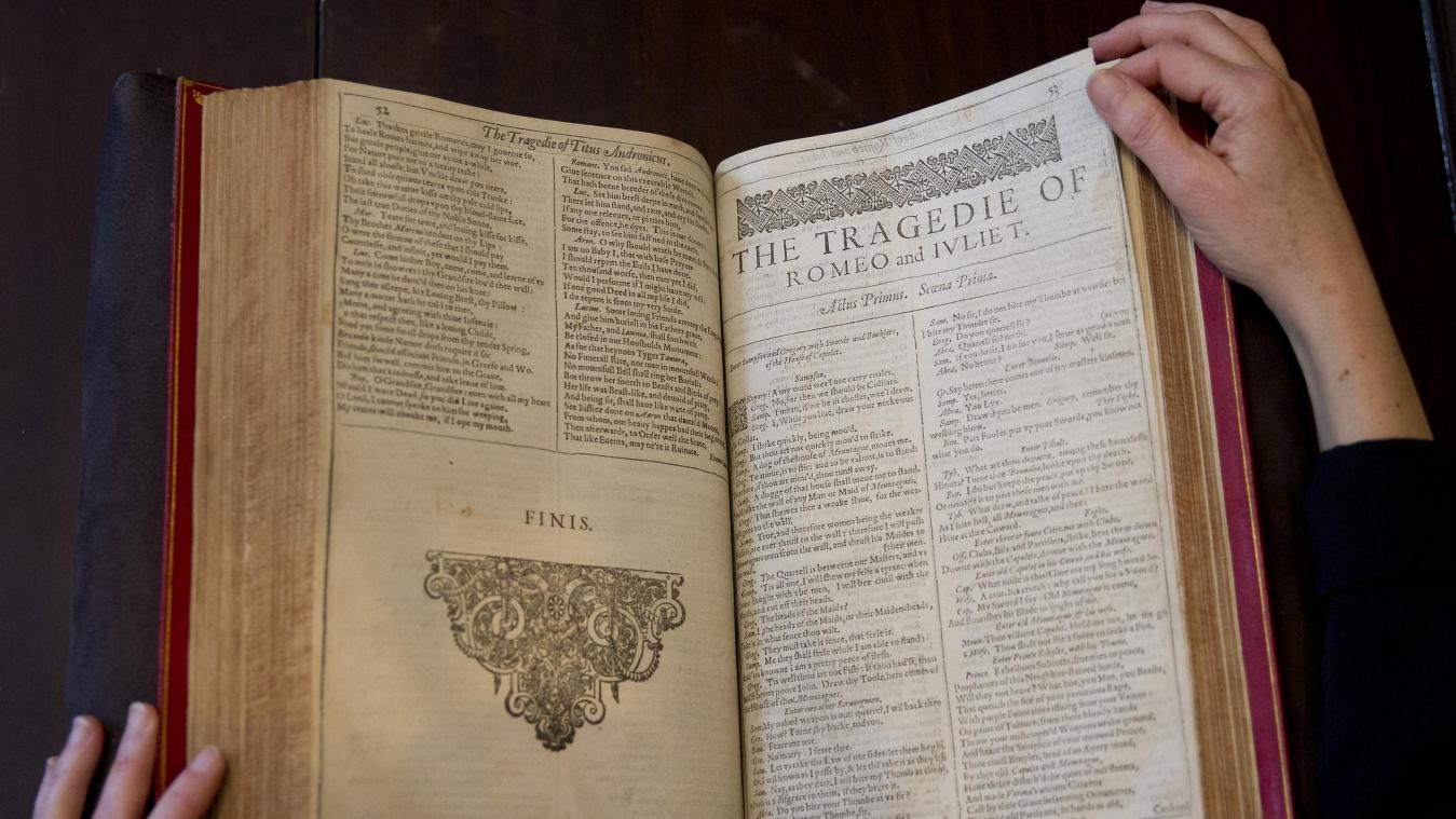 <p>Die „First Folio“ von Shakespeares gesammelten Werken</p>