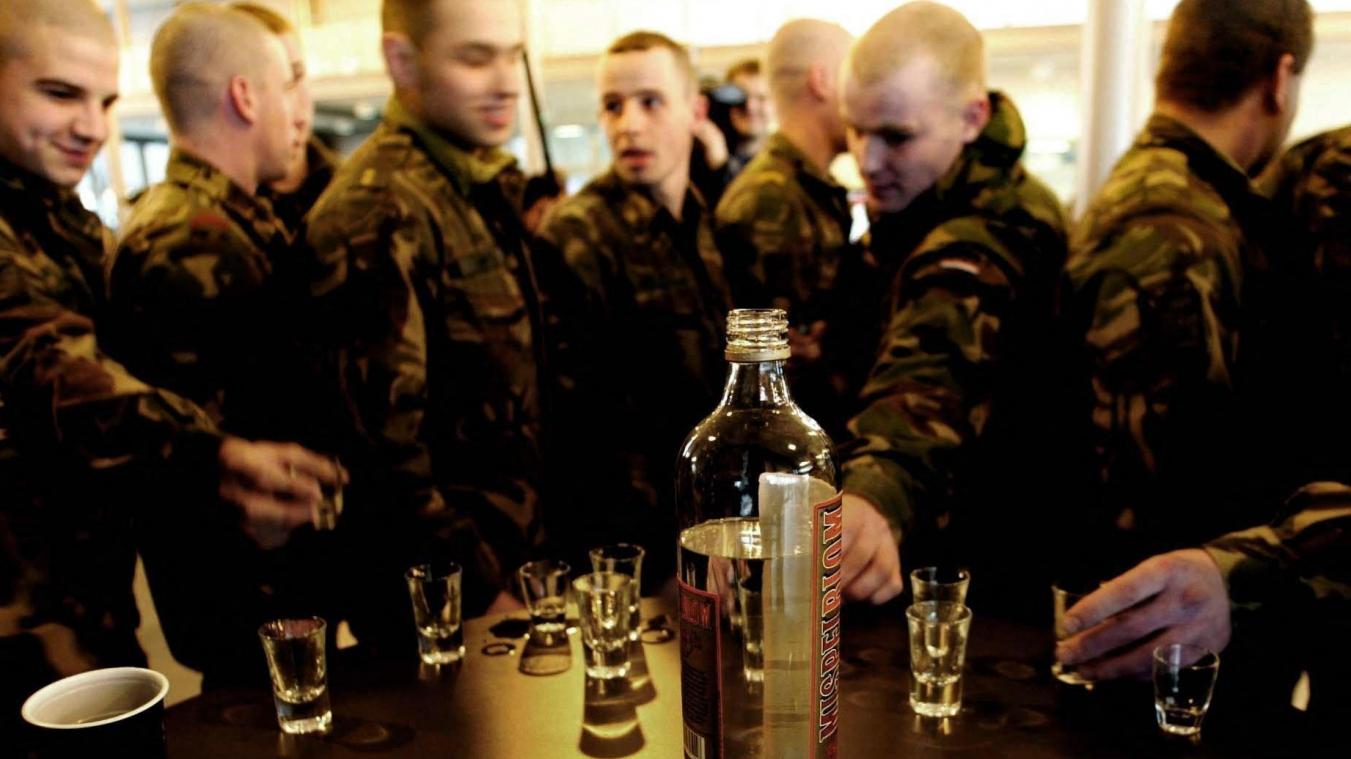 <p>Großbritannien: Alkohol ein Grund für russische Verluste in Ukraine</p>

