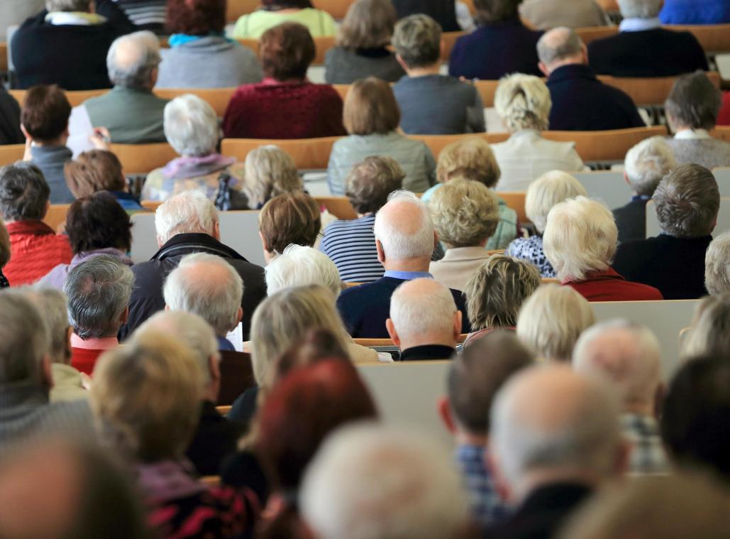 <p>Erwachsenenbildung nimmt einen wichtigen Stellenwert unter anderem in der politischen Bildung ein.</p>
