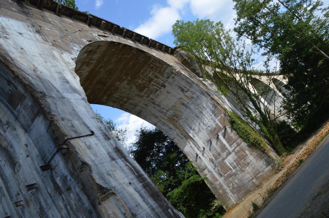 <p>Bereits Ende des Sommers möchte der Kletterclub Ostbelgien die ersten Routen am Borner Viadukt eröffnen.</p>
