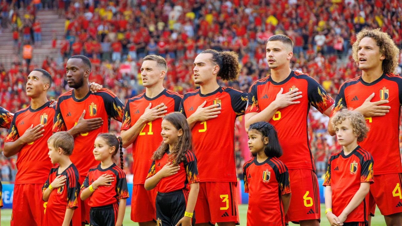 <p>Die Spieler der Roten Teufel singen vor jedem Länderspiel - hier im Juni 2023 gegen Österreich (1:1) - die Nationalhymne.</p>