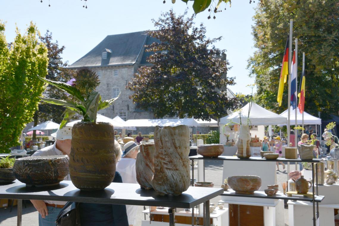 <p>Am kommenden Wochenende findet die 28. Auflage des Keramikmarktes in Raeren statt.</p>