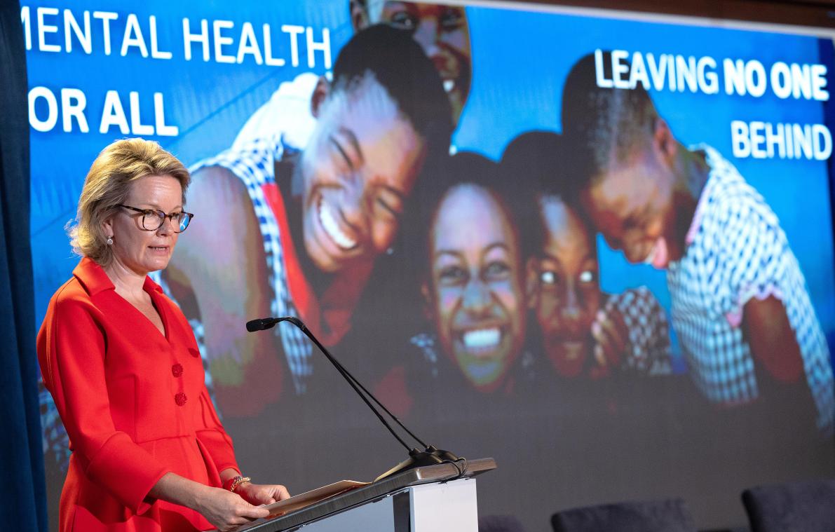<p>Königin Mathilde bei ihrer Rede zur mentalen Gesundheit.</p>