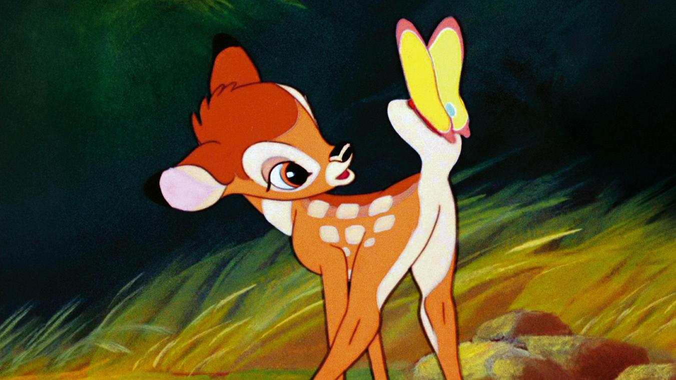 <p>Die Zeichentrickfigur Bambi aus dem gleichnamigen Film von Disney aus dem Jahr 1942 bestaunt einen Schmetterling. Die Walt Disney Company feiert am 16. Oktober 2023 ihr 100-jähriges Bestehen und damit die vielen großen und kleinen Momente ihrer Geschichte.</p>