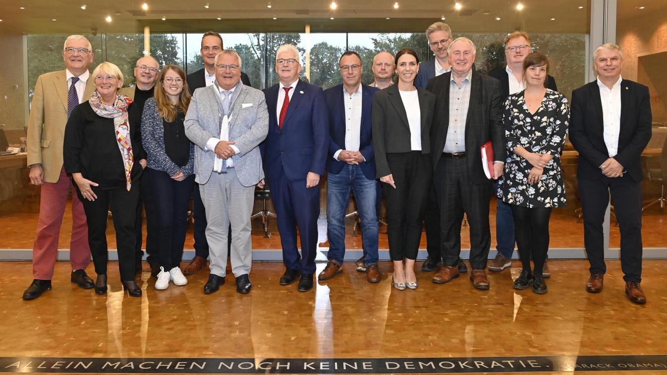 <p>Am 12. Oktober trafen sich Abgeordnete des Wallonischen Parlamentes mit Vertretern aus dem Parlament der DG.</p>