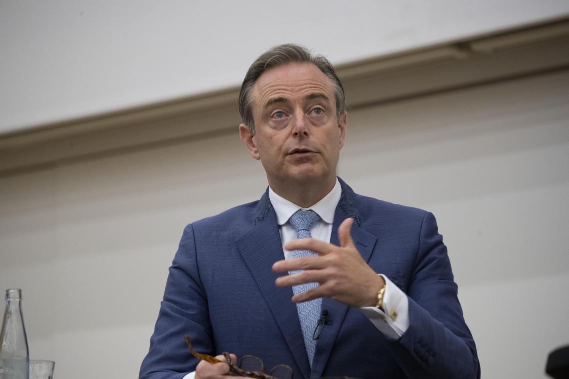 <p>„Der Terroranschlag am 7. Oktober war das schlimmste Verbrechen gegen das jüdische Volk seit dem Holocaust“, erklärte Bürgermeister Bart De Wever (N-VA).</p>