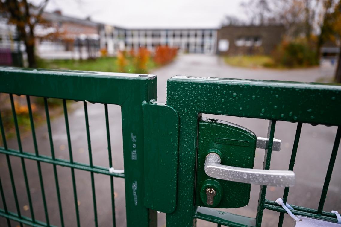 <p>Zu Wochenbeginn waren 15 Schulen in Brüssel und in Wallonisch-Brabant nach Bombendrohungen geschlossen geblieben.</p>