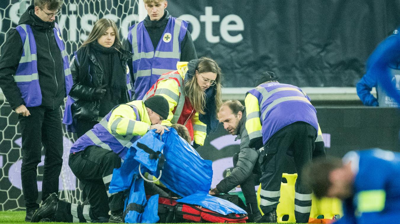 <p>Schlimme Szenen in Gent: Torhüter Paul Nardi verletzt sich schwer am Knöchel.</p>