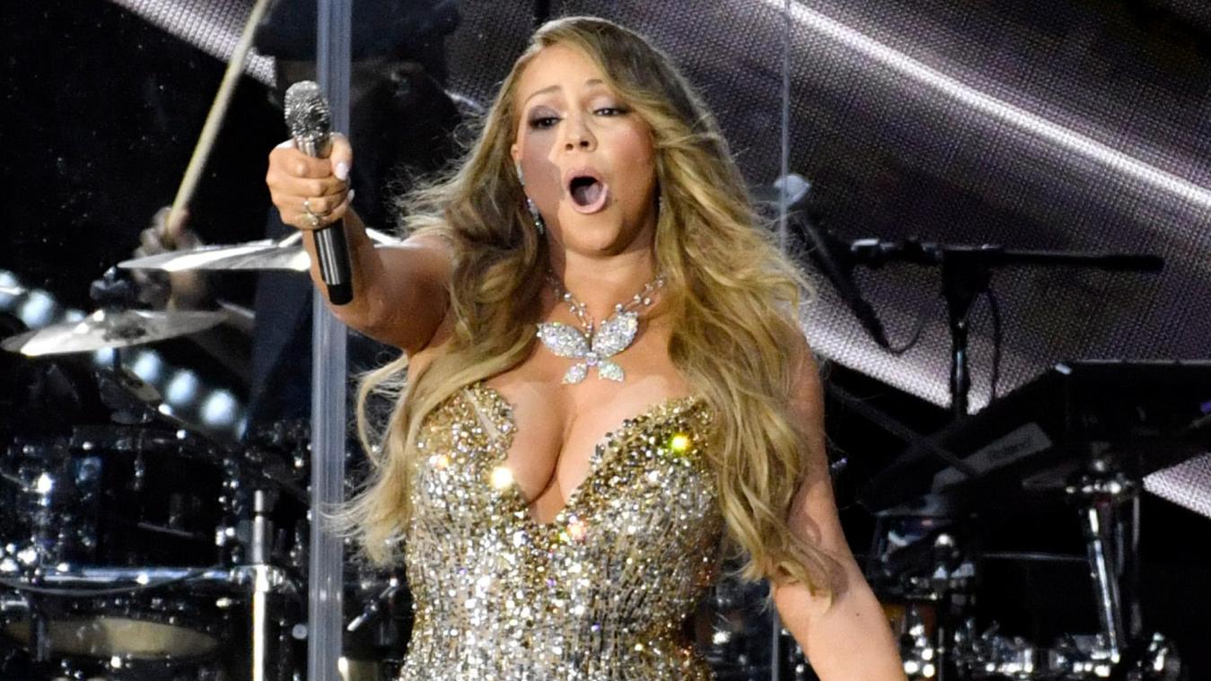 <p>Die unumstrittene „Queen of Christmas“ in den USA war zuletzt Mariah Carey. Vier Jahre in Folge schaffte es ihr Song „All I Want for Christmas Is You“ zur Weihnachtszeit an die Chartsspitze - nun aber gibt es einen überraschenden Nachfolger.</p>