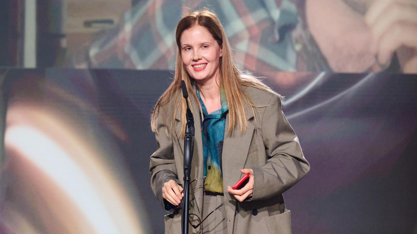<p>Regisseurin Justine Triet erhält ihre Auszeichnung in der Kategorie „European Director“ für den Film „Anatomie eines Falls“ bei der Verleihung des Europäischen Filmpreises.</p>