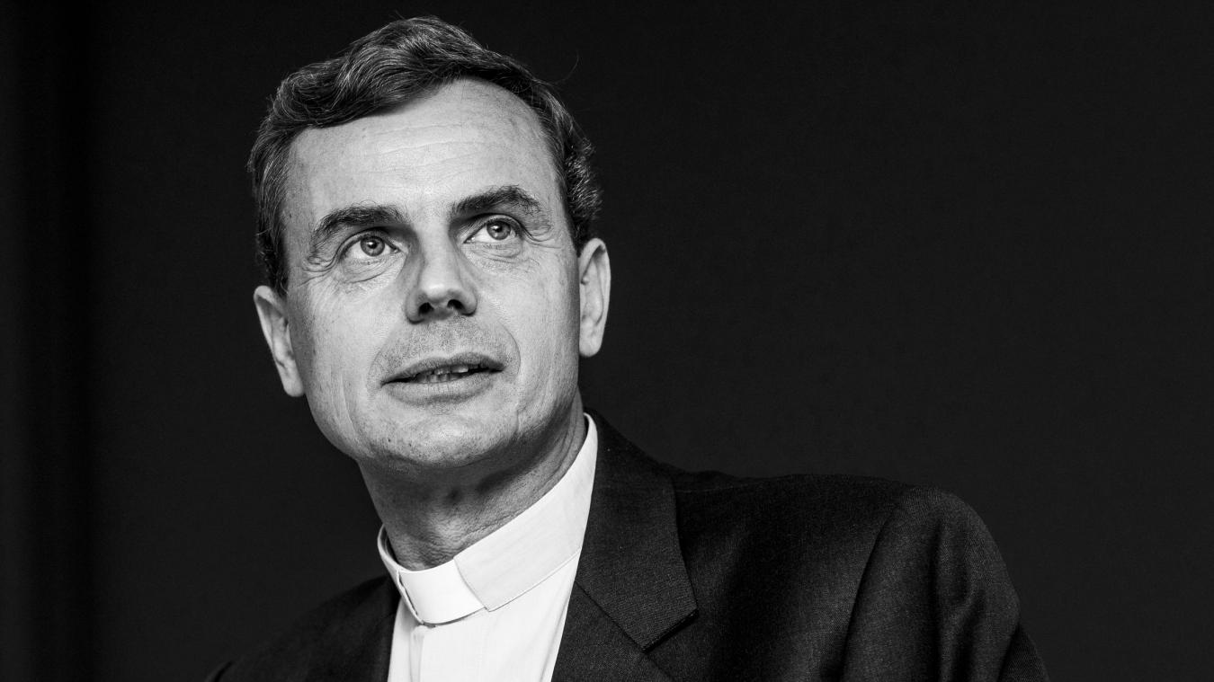 <p>In einem Interview in „De Zondag“ äußert sich Erzbischof Luc Terlinden zur Lage der belgischen Kirche.</p>