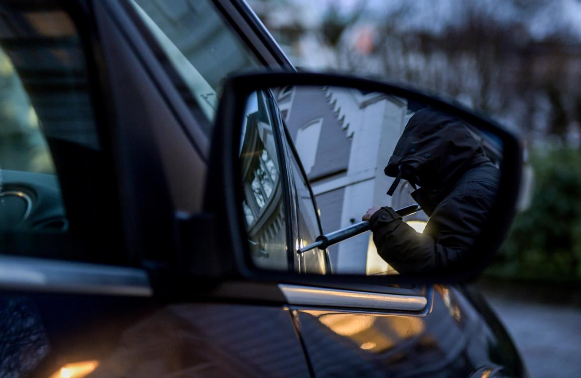 <p>Der Diebstahl eines Cabrios kommt einem 45-Jährigen aus Niederländisch-Limburg teuer zu stehen.</p>