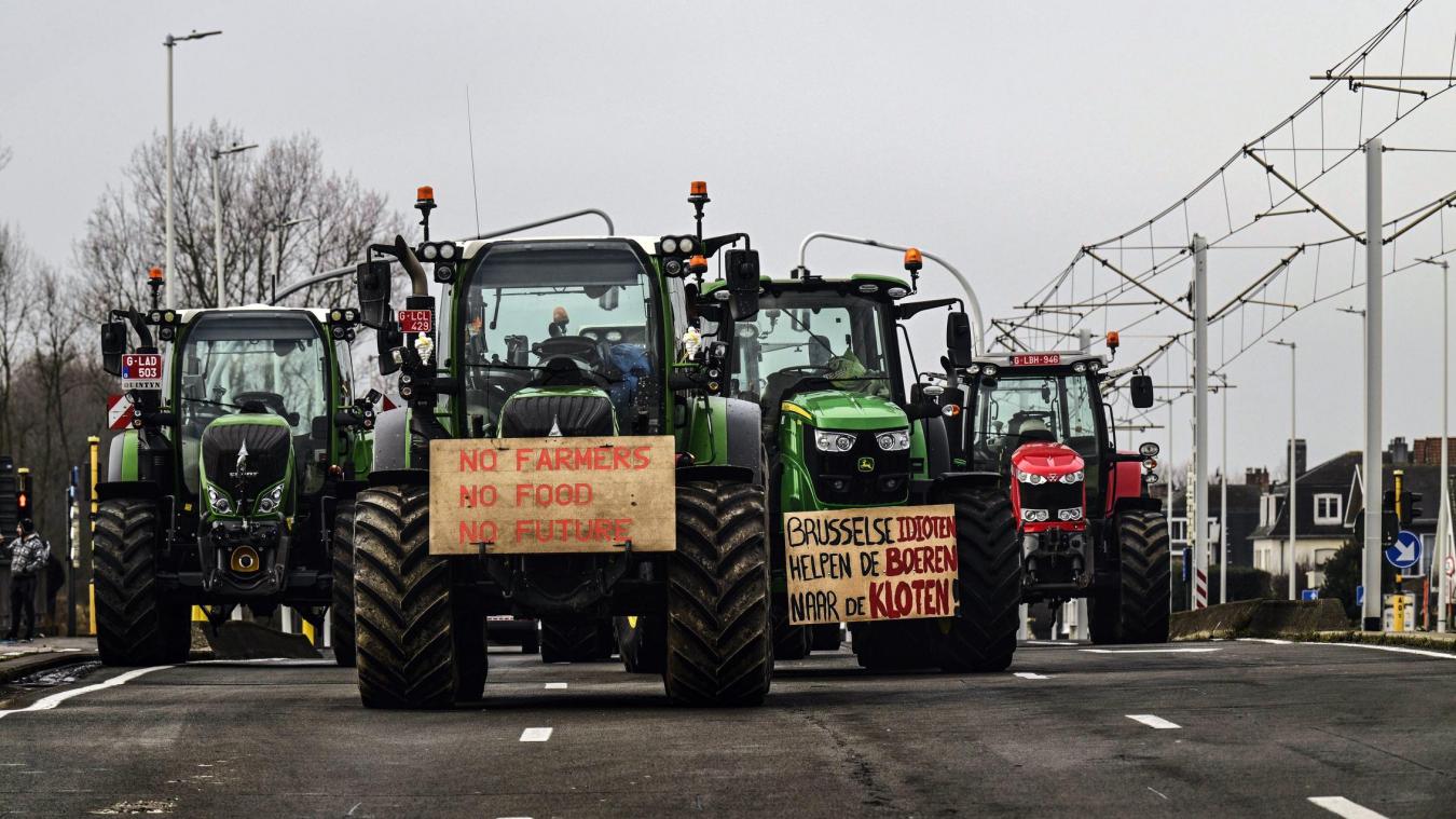 <p>Landwirte protestieren in Zeebrugge gegen die europäische Agrarpolitik.</p>