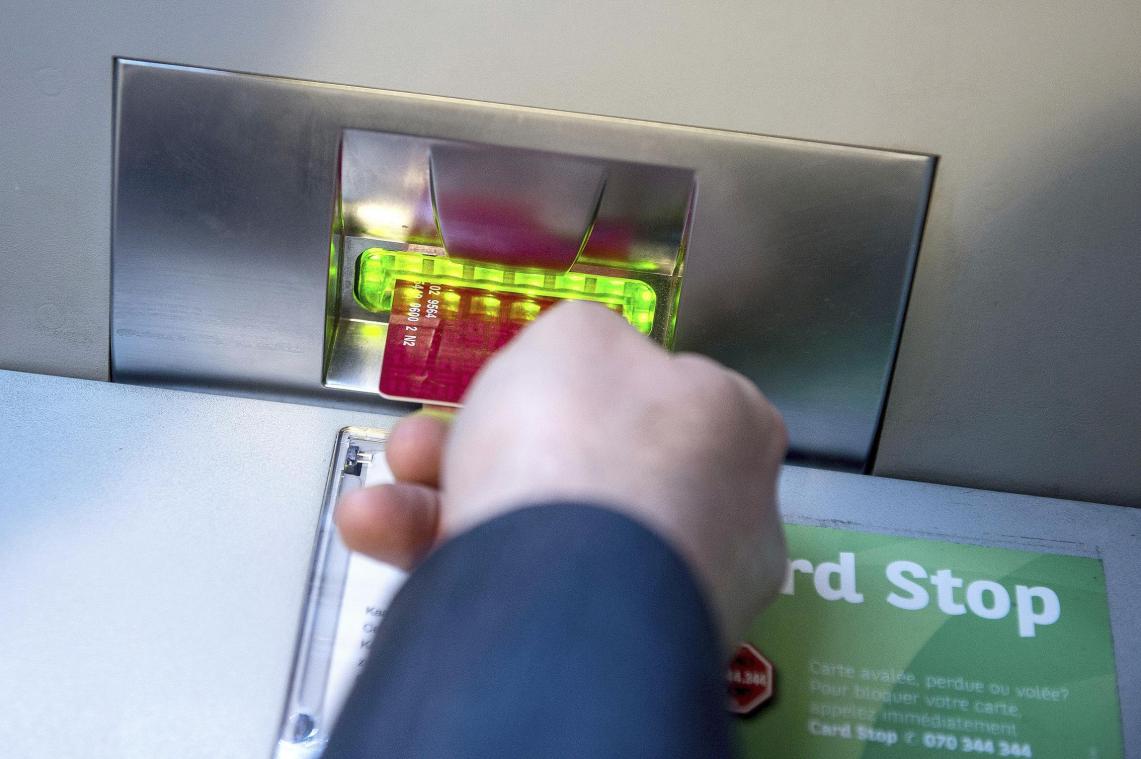 <p>„Card Stop“ ist unter anderem für Kartensperrungen zuständig.</p>