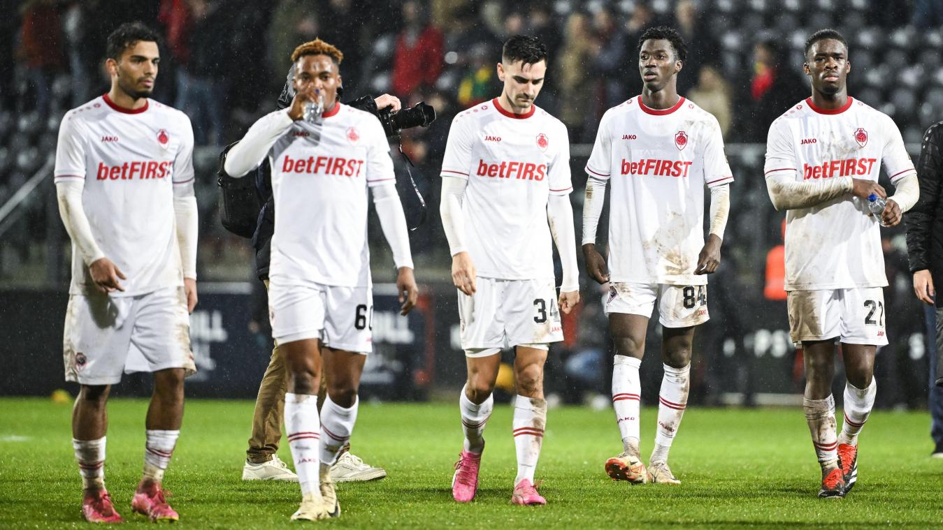 <p>Enttäuschung beim FC Antwerp: Im Halbfinale des Landespokals beim KV Oostende reichte es im Hinspiel nur zu einem 1:1.</p>