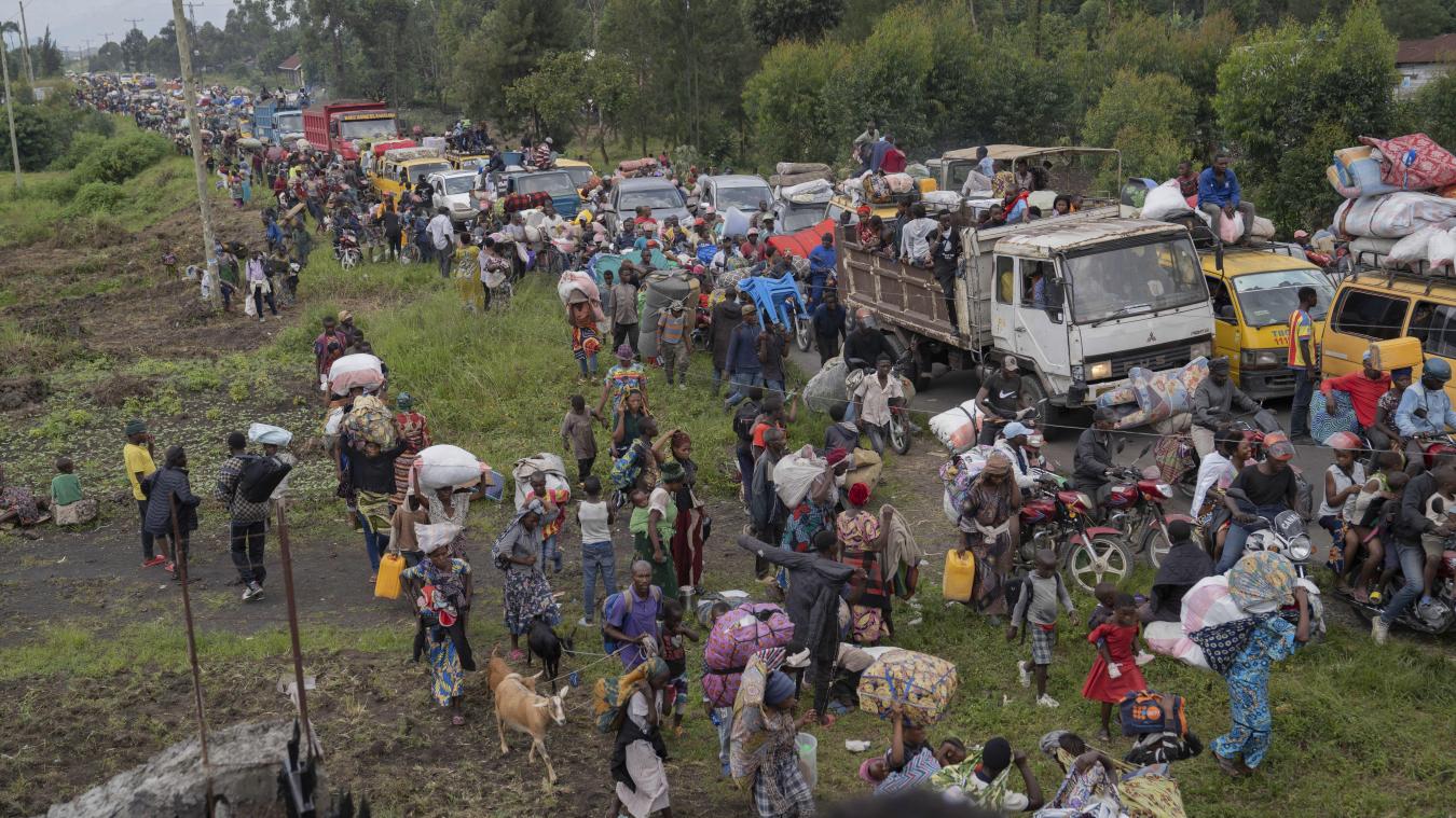 <p>Menschen fliehen nach Goma vor dem anhaltenden Konflikt.</p>