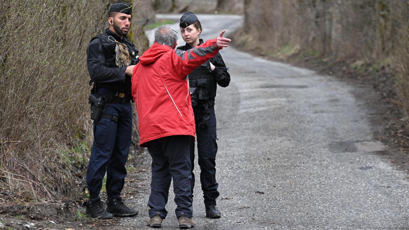 <p>Beamte der Polizei sind wieder im südfranzösischen Alpendorf Le Vernet aktiv.</p>
