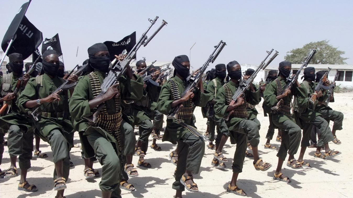 <p>Die islamistische Terrorgruppe Al-Shabaab verübt seit Jahren immer wieder Anschläge in Somalia.</p>