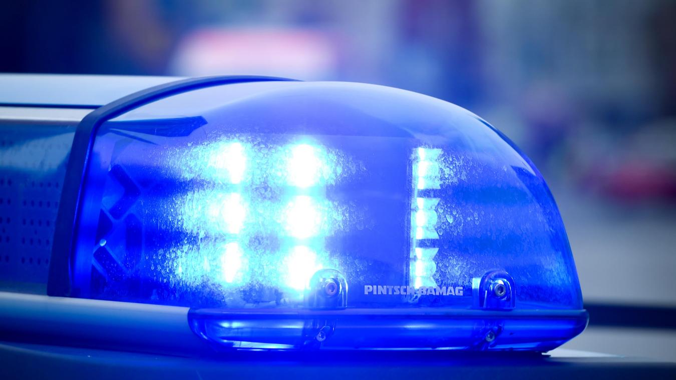 <p>Geldautomat in Pronsfeld gesprengt - Täter auf der Flucht</p>
