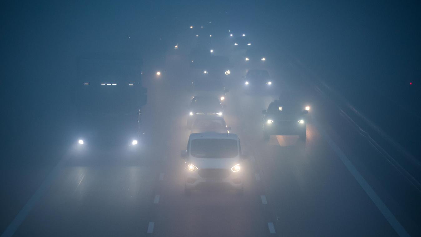 <p>Vor allem bei schlechten Wetterbedingungen sollte ein ausreichender Abstand gelassen werden.</p>
