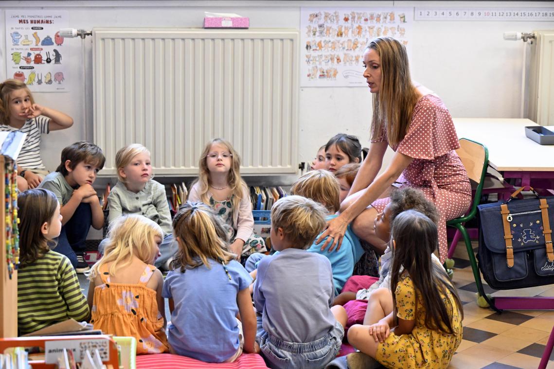 <p>Für die Schüler der Französischen Gemeinschaft geht heute der Unterricht wieder los.</p>