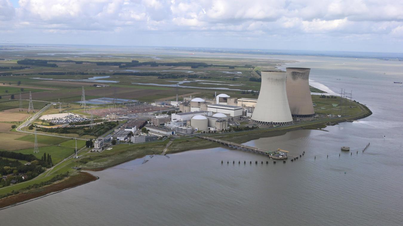 <p>Das Kernkraftwerk von Doel befindet sich im Hafen von Antwerpen am linken Ufer der Schelde.</p>