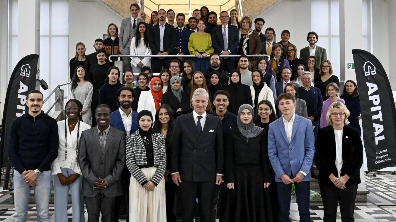 <p>Das obligatorische Gruppenbild mit König Philippe durfte natürlich nicht fehlen.</p>