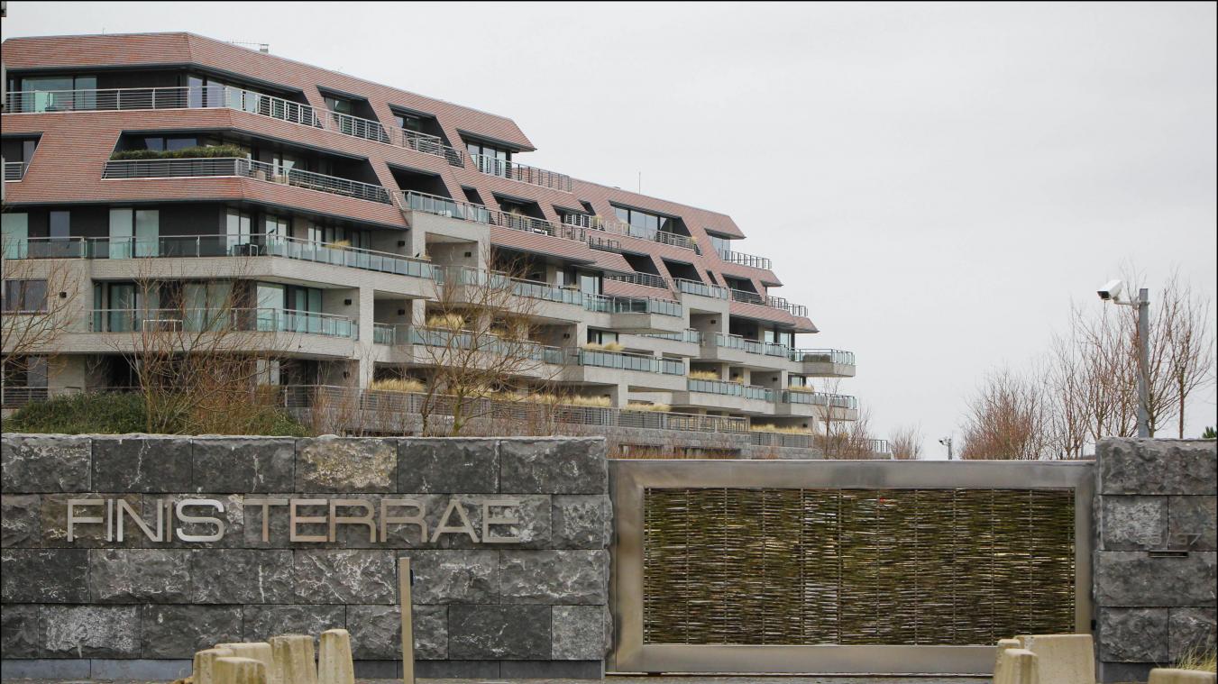 <p>Ein Blick auf den Komplex Finis Terrae in Knokke-Heist</p>