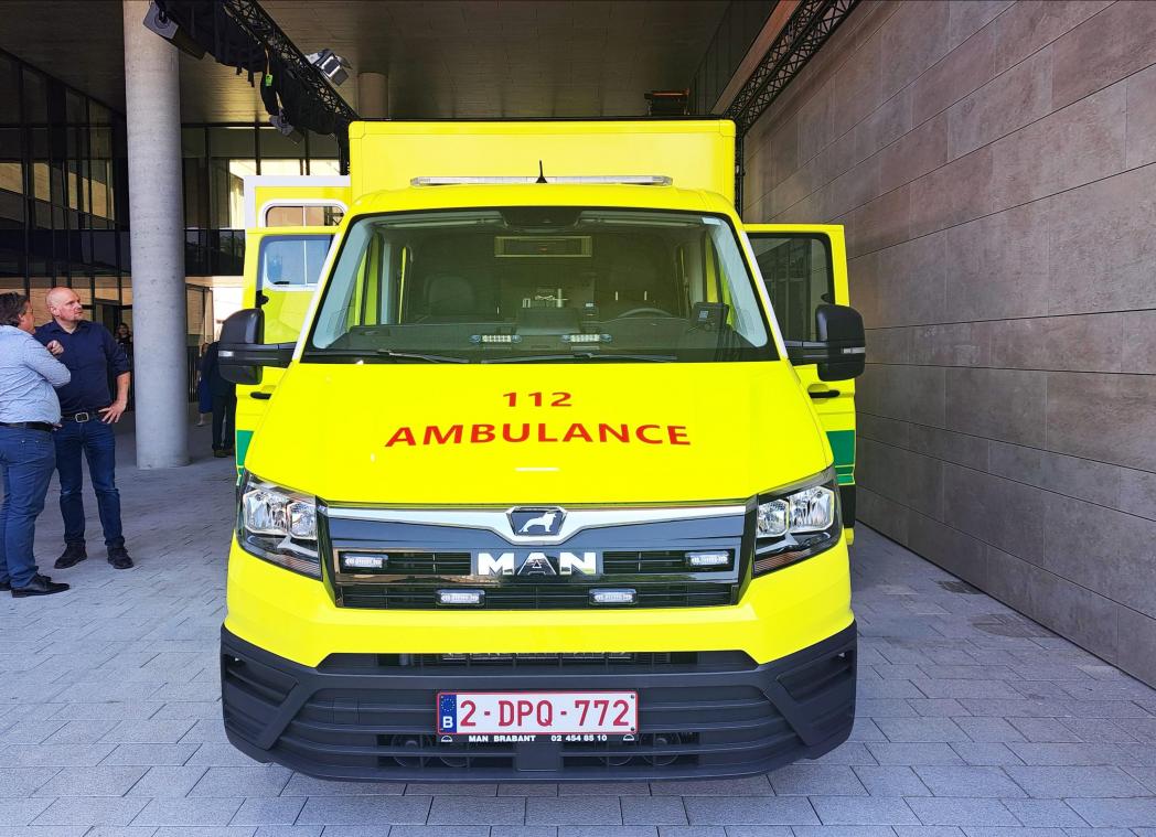 <p>Ein Rettungsanitäter der Hilfeleistungszone VHP wurde in der Silvesternacht durch einen Angreifer verletzt.</p>