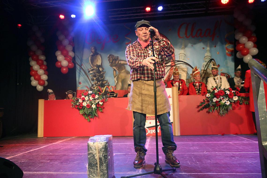 <p>Auch in diesem Jahr wieder dabei: Mario Francois alias „D’r Kohlebuur“</p>